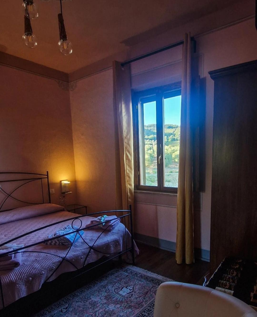 Villa Luce Di Vino à Montalcino Extérieur photo