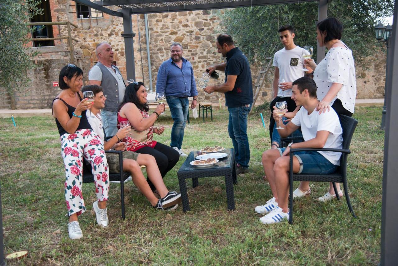 Villa Luce Di Vino à Montalcino Extérieur photo